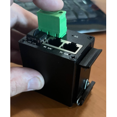 Micro mini convertisseur 2 ports 10/100/1000 PoE 1 port sfp alim 230 intégrée